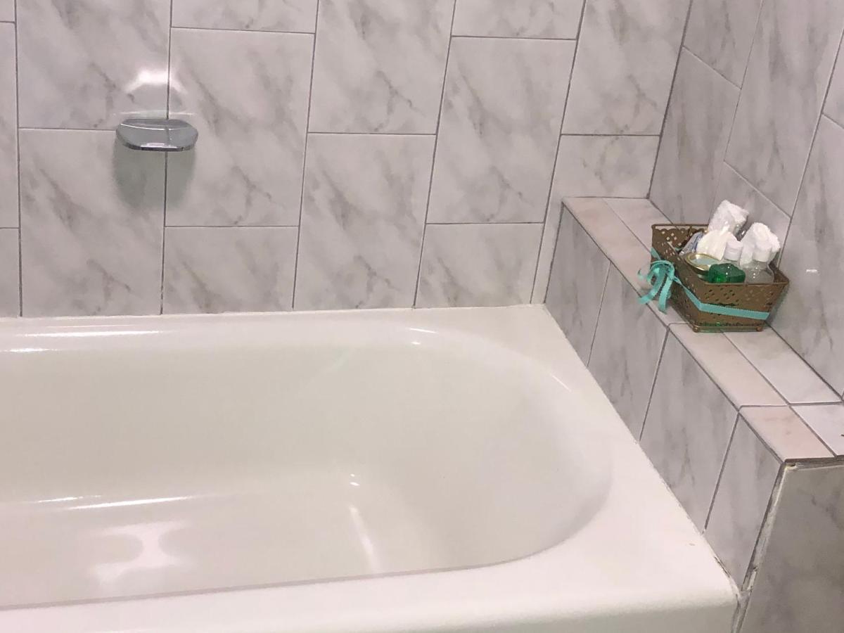 Private Suite Next To Calle Ocho ميامي المظهر الخارجي الصورة