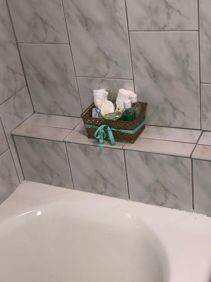 Private Suite Next To Calle Ocho ميامي المظهر الخارجي الصورة