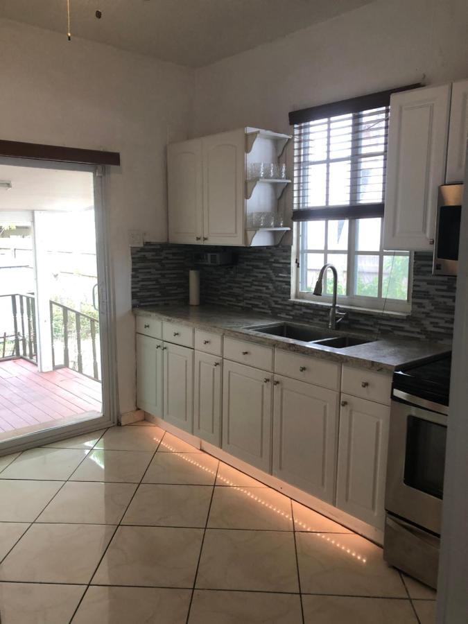 Private Suite Next To Calle Ocho ميامي المظهر الخارجي الصورة