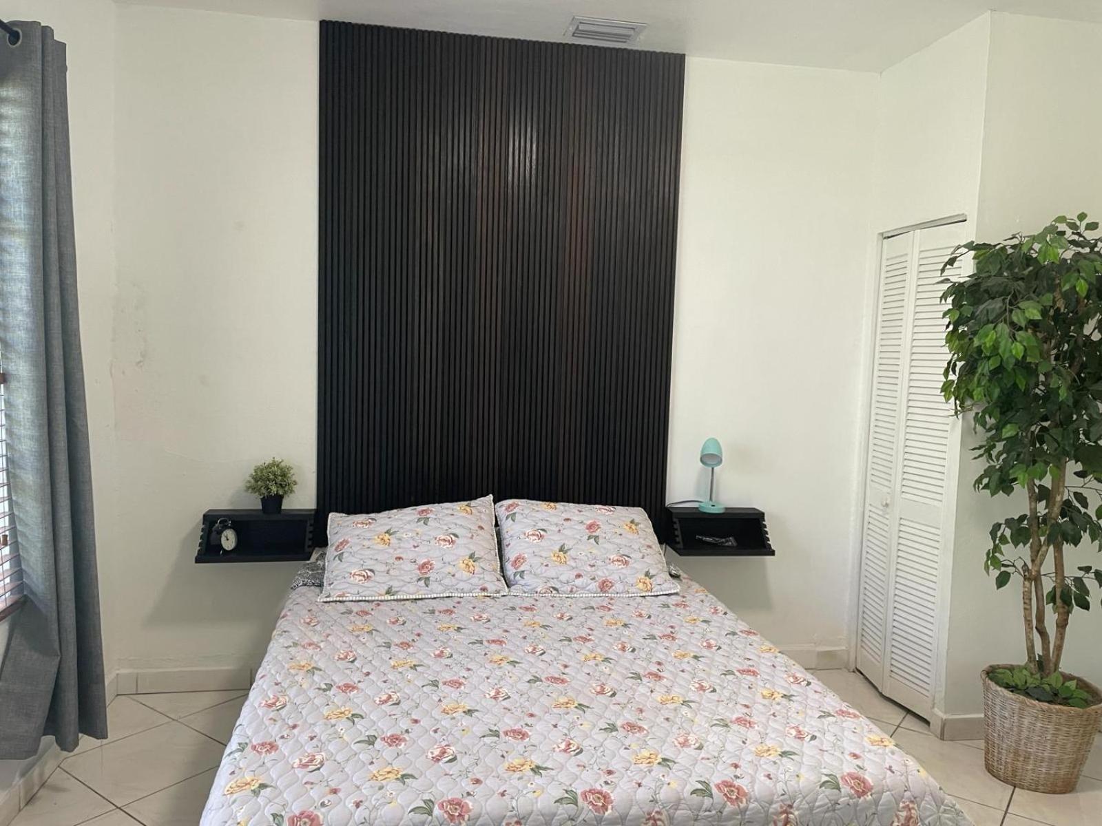 Private Suite Next To Calle Ocho ميامي المظهر الخارجي الصورة