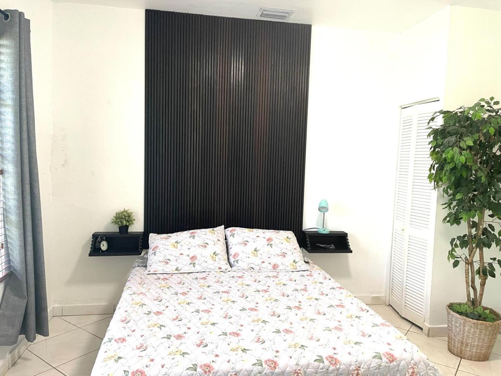 Private Suite Next To Calle Ocho ميامي المظهر الخارجي الصورة