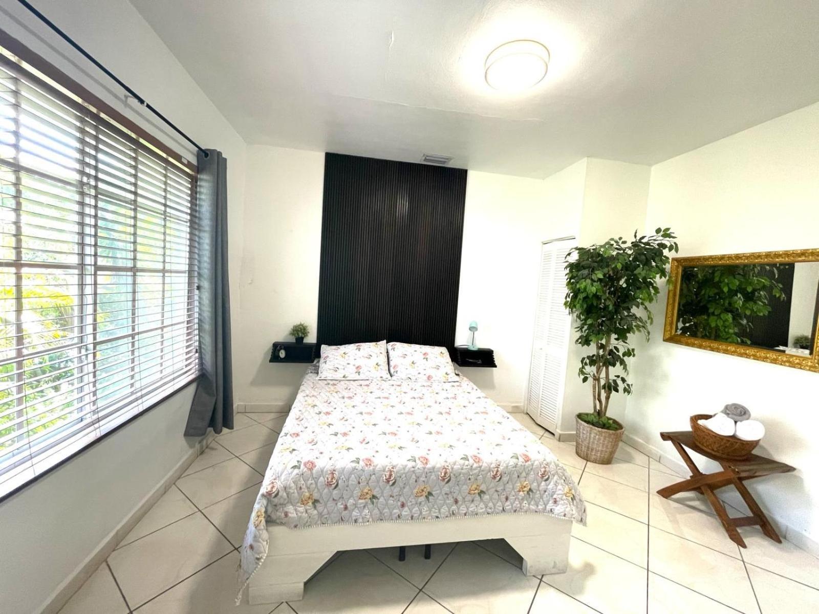 Private Suite Next To Calle Ocho ميامي المظهر الخارجي الصورة